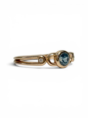 Great Encounter Ring - Australian Teal Sapphire